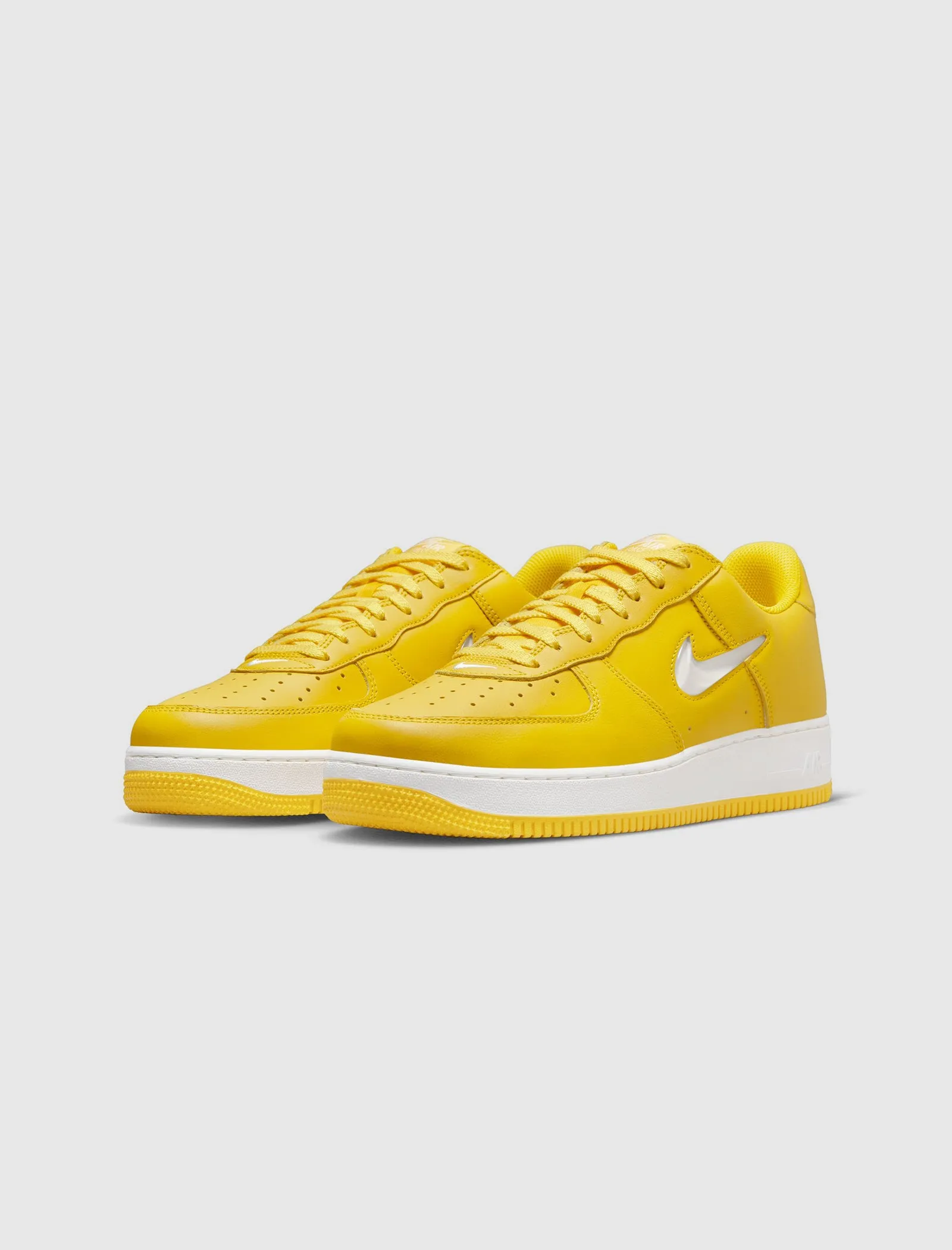 AIR FORCE 1 LOW RETRO "YELLOW JEWEL"