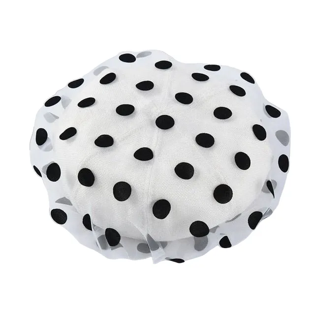 Beret Queen Show (White)