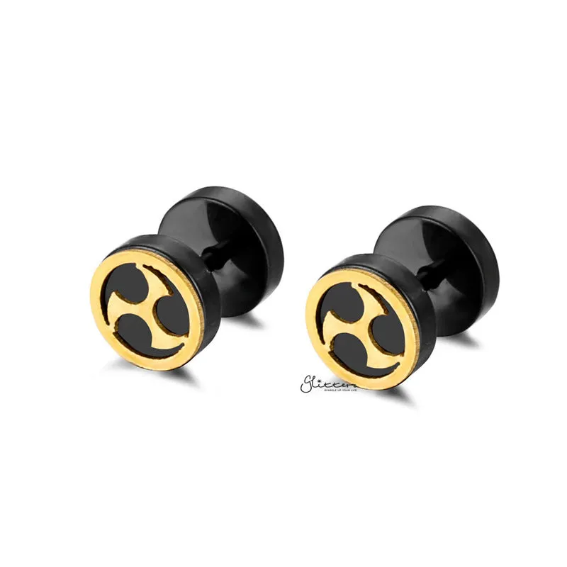 Black Round Fake Plug Earring with Gold Zed Shuriken