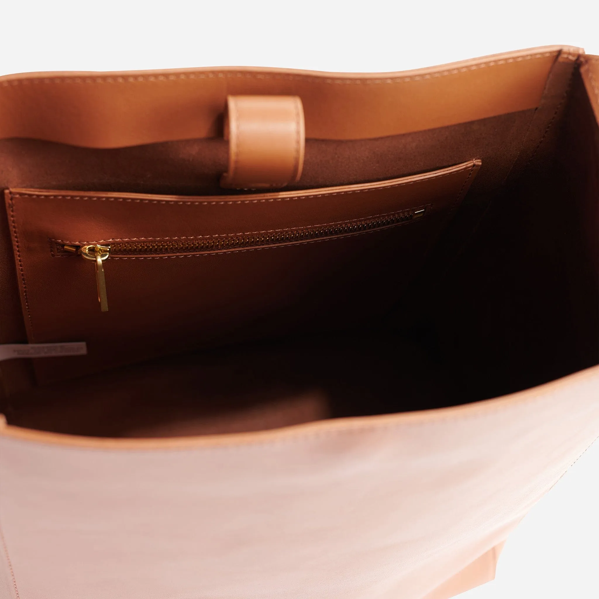 Cecilia Go-To Shoulder Bag Caramel