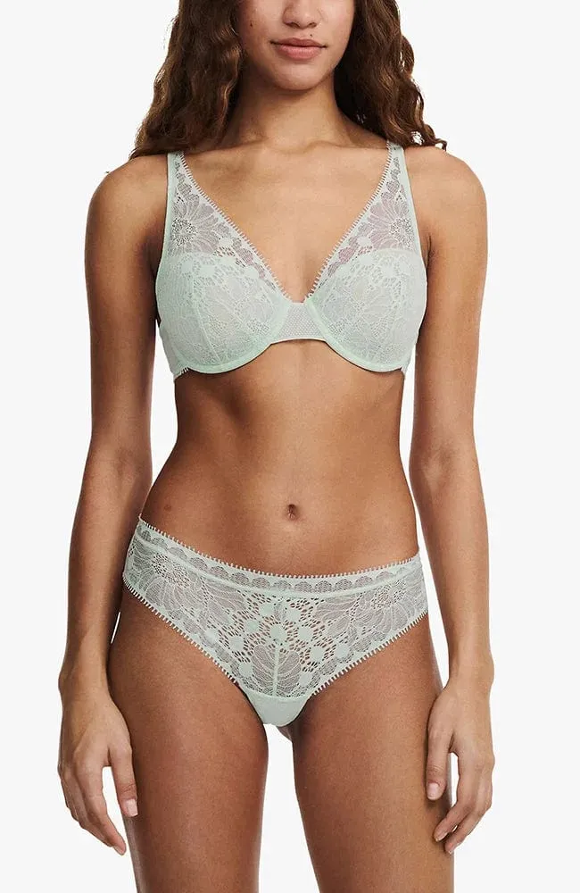 Day to Night Plunge Spacer Bra