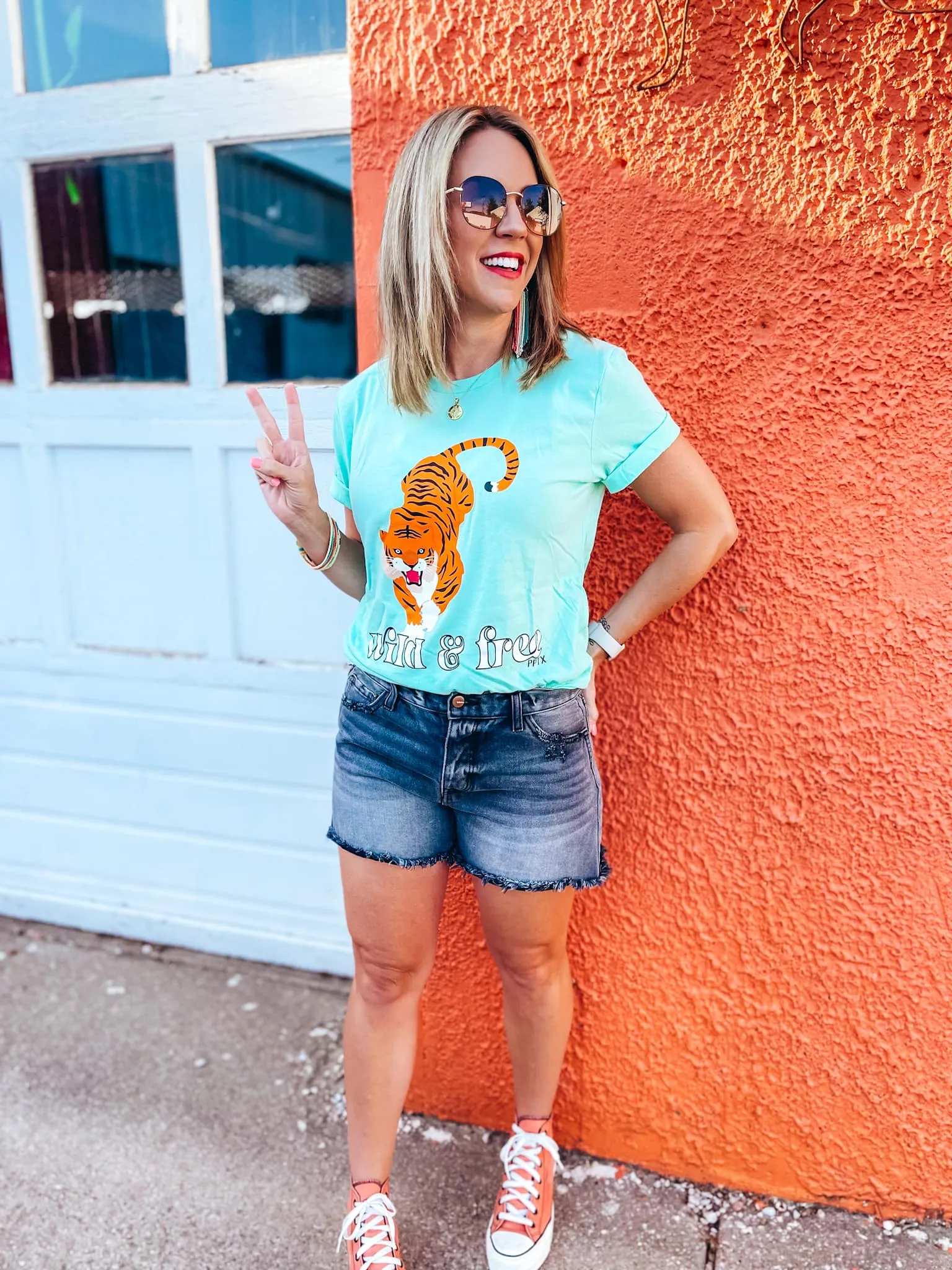 {FIESTY TIGER} Wild   Free  Mint Crew Neck Tee