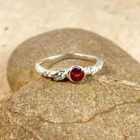 Garnet Mini Boho Designed Ring - Gypsy