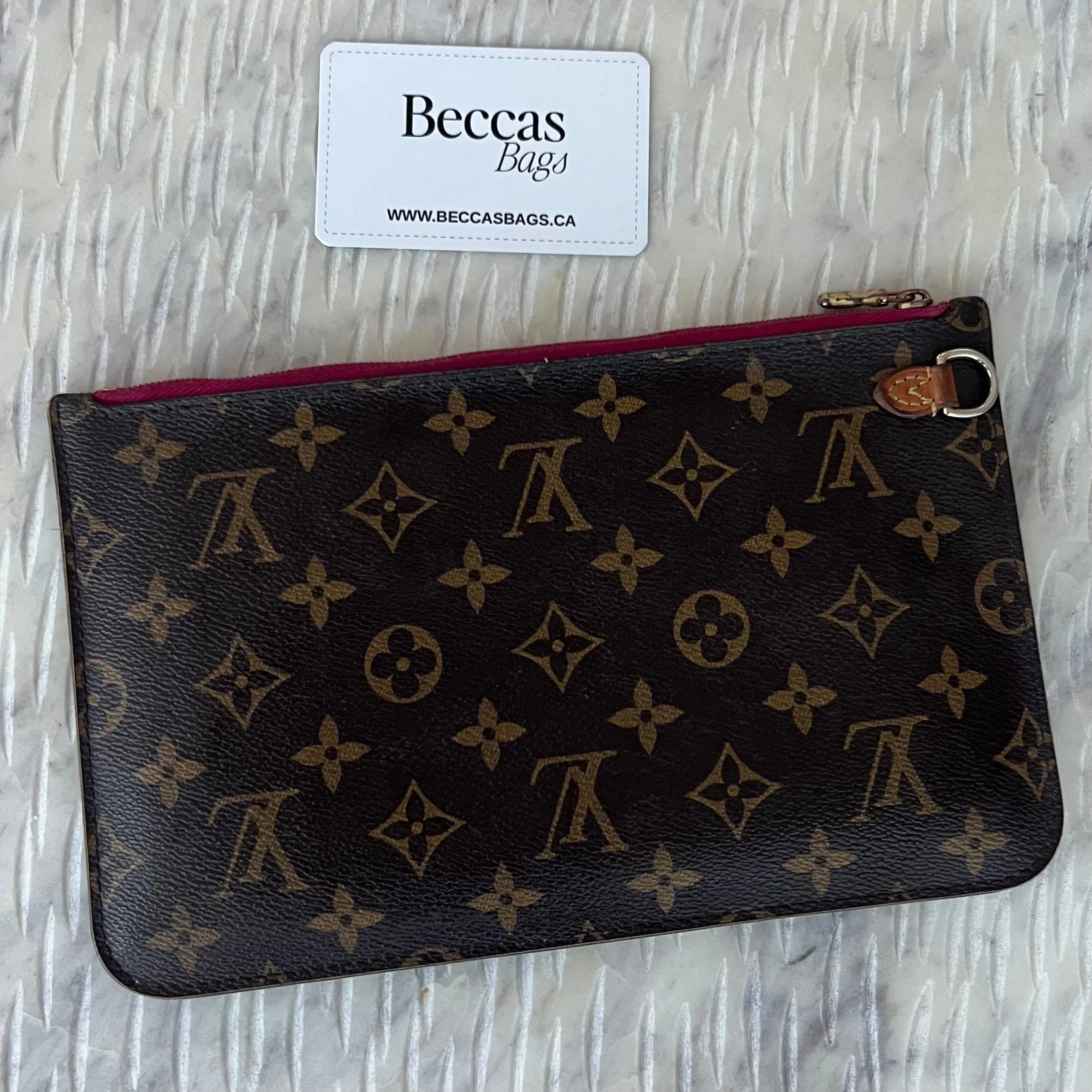 Louis Vuitton Neverfull Pochette