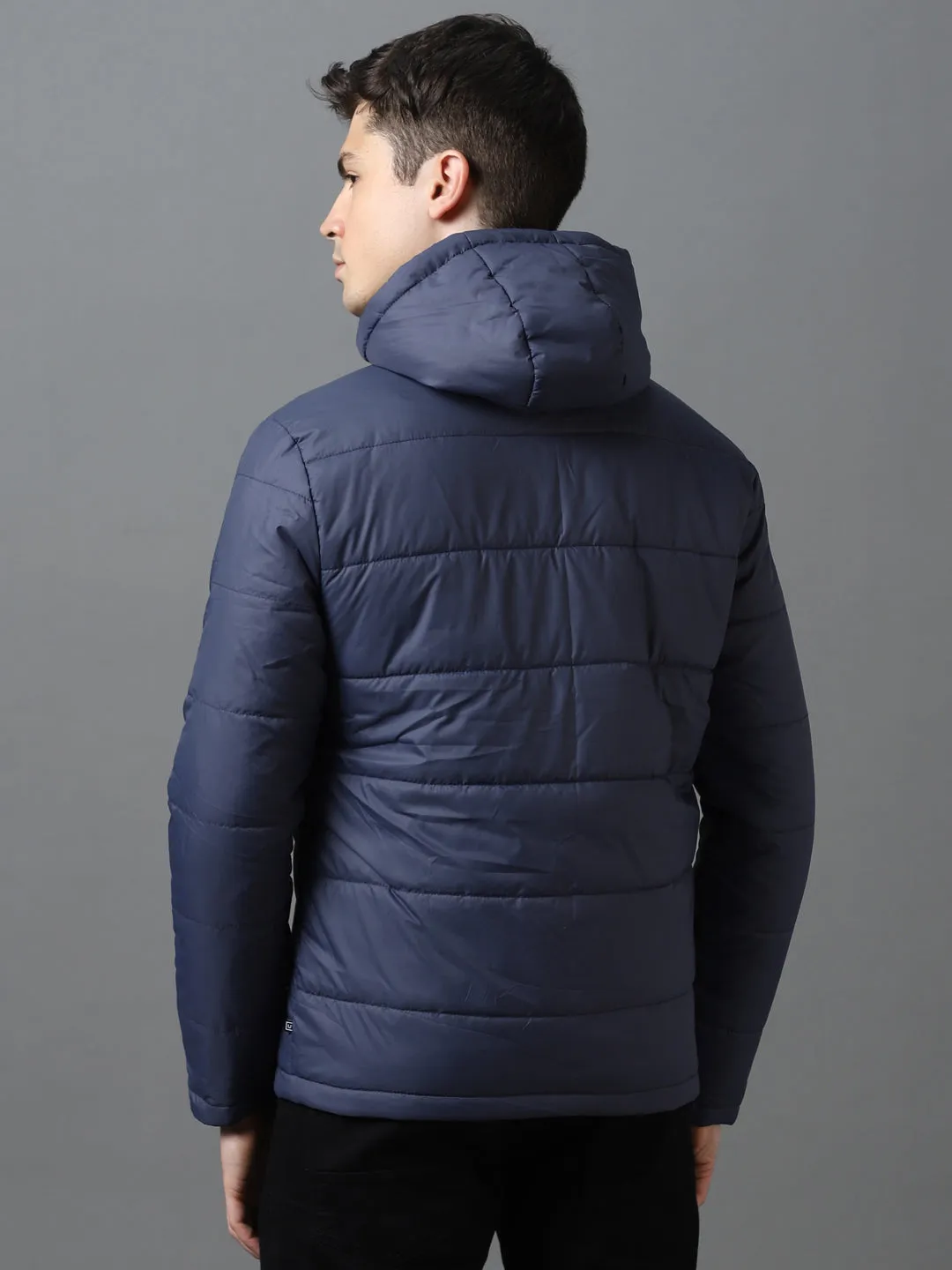 Men's Blue Full Sleeve Zippered Hooded Neck Puffer Jacket